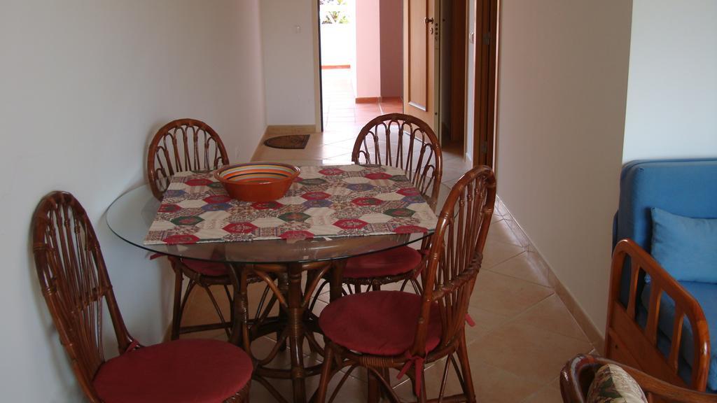 St James Apartment Luz Habitación foto